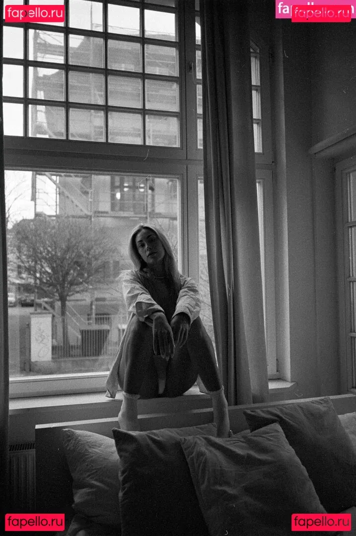 merzedesz Onlyfans Photo Gallery 