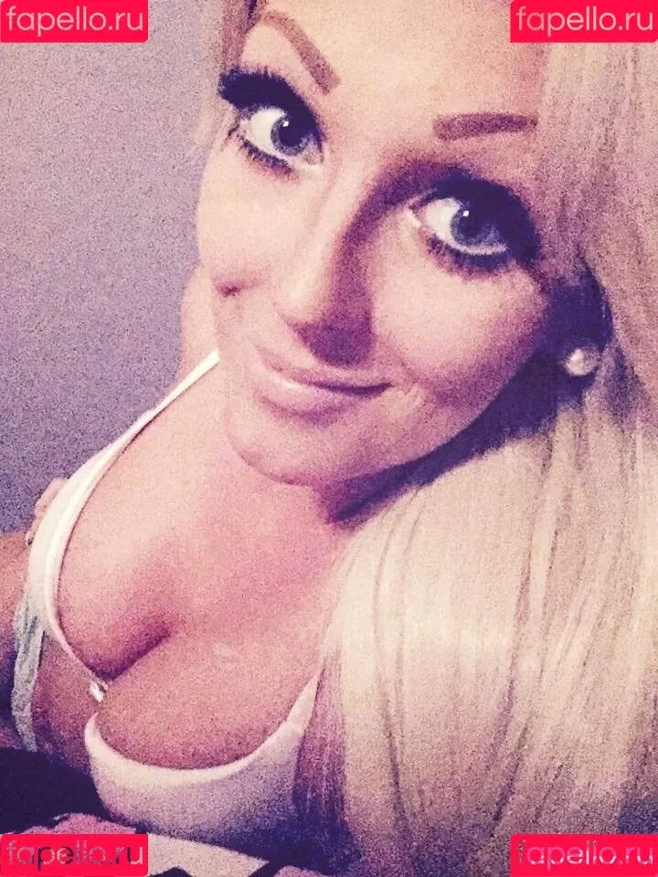 x._maliyah_.x Onlyfans Photo Gallery 