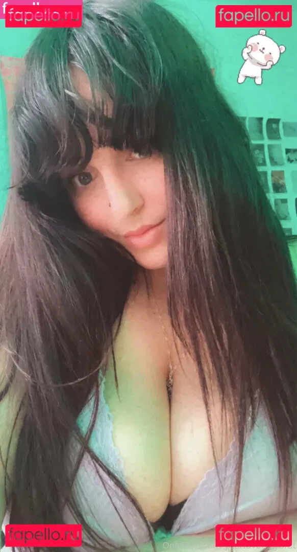 yourfavbustybrat Onlyfans Photo Gallery 