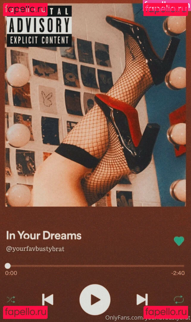 yourfavbustybrat Onlyfans Photo Gallery 