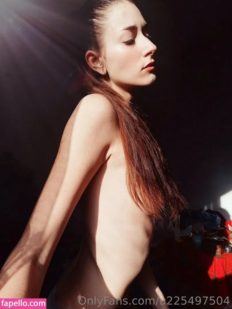 camomilleee Onlyfans Photo Gallery 