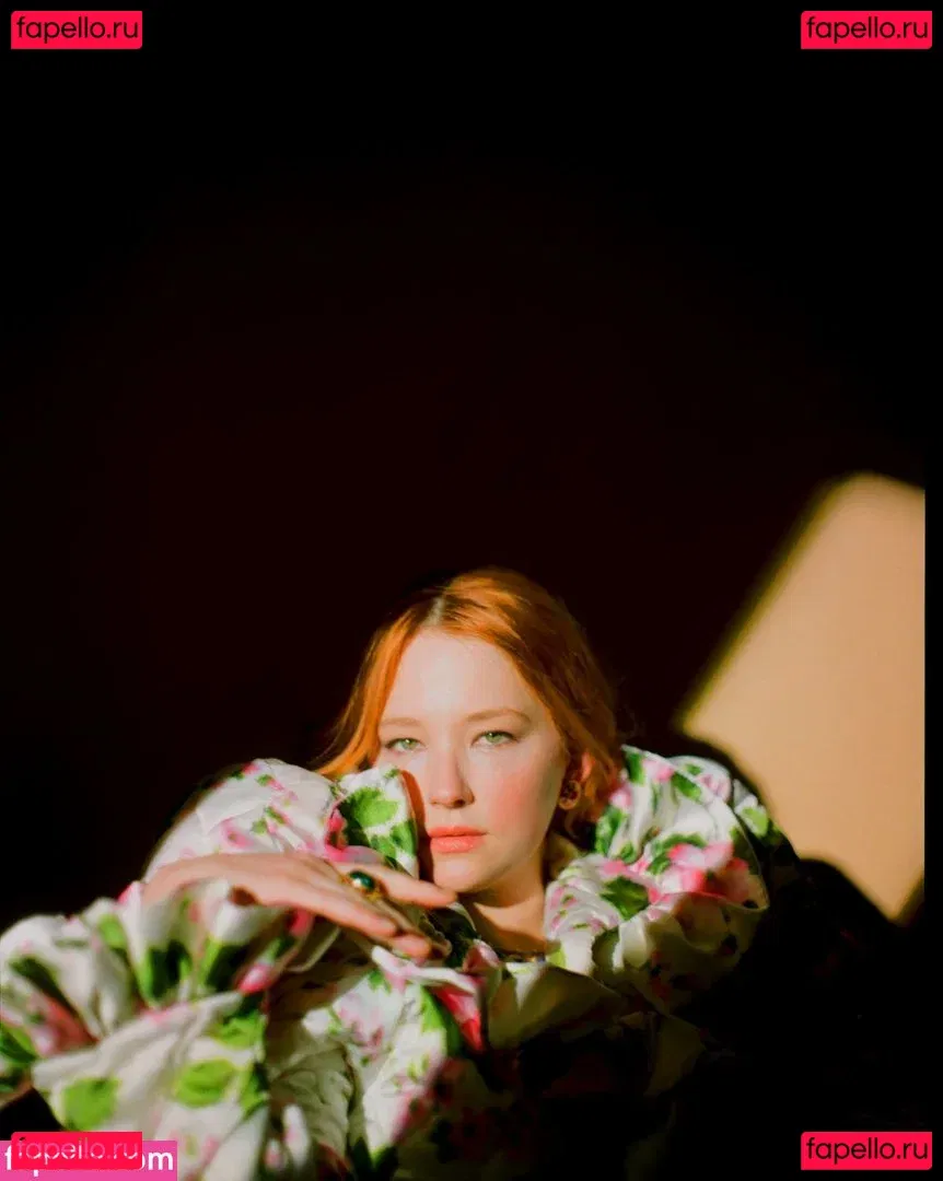 Haley Bennett Onlyfans Photo Gallery 