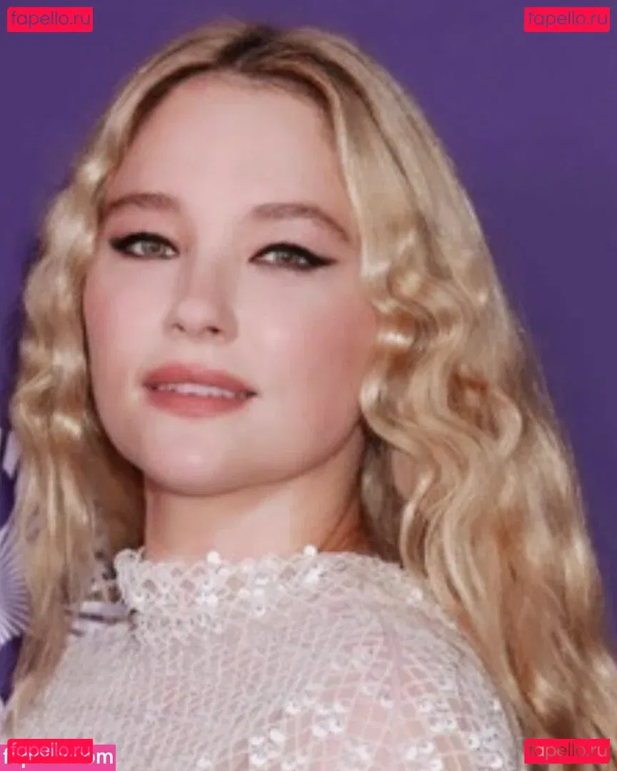 Haley Bennett Onlyfans Photo Gallery 