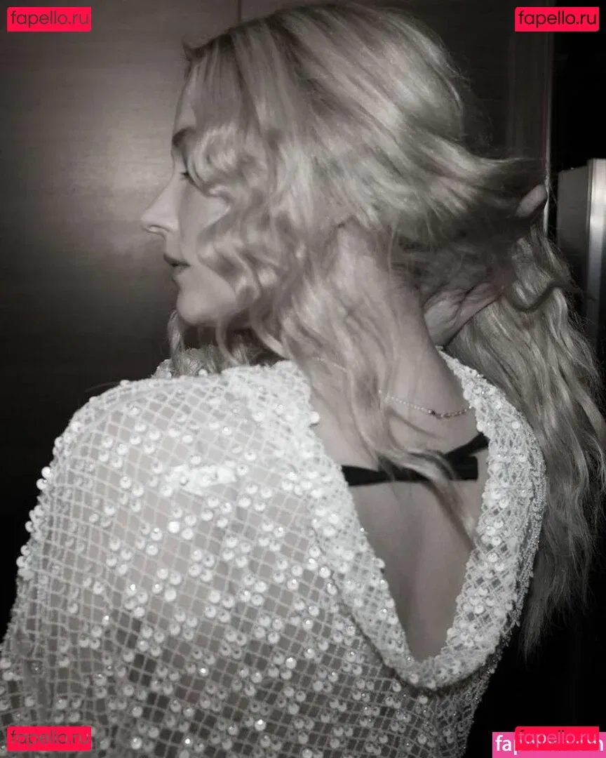 Haley Bennett Onlyfans Photo Gallery 