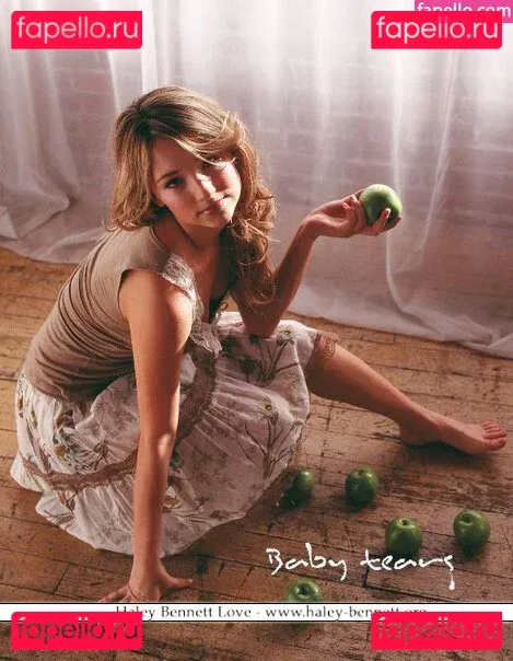 Haley Bennett Onlyfans Photo Gallery 