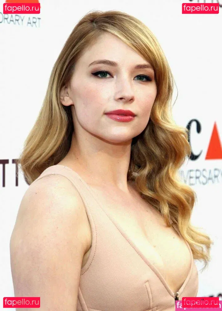 Haley Bennett Onlyfans Photo Gallery 