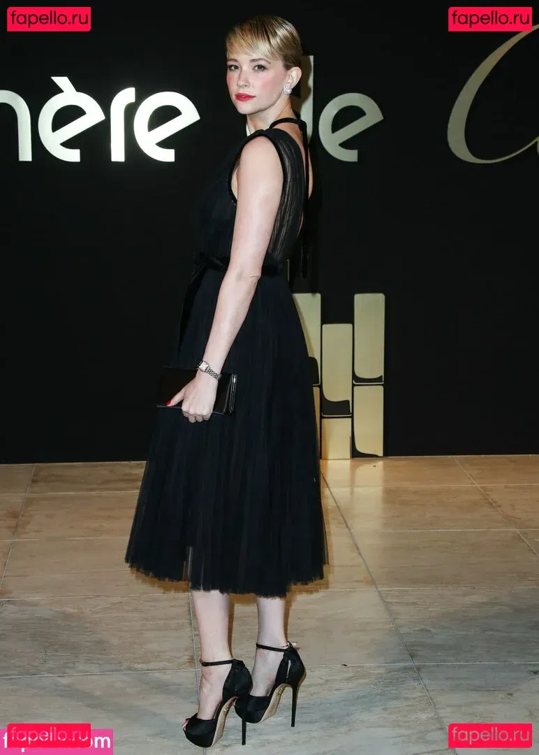 Haley Bennett Onlyfans Photo Gallery 