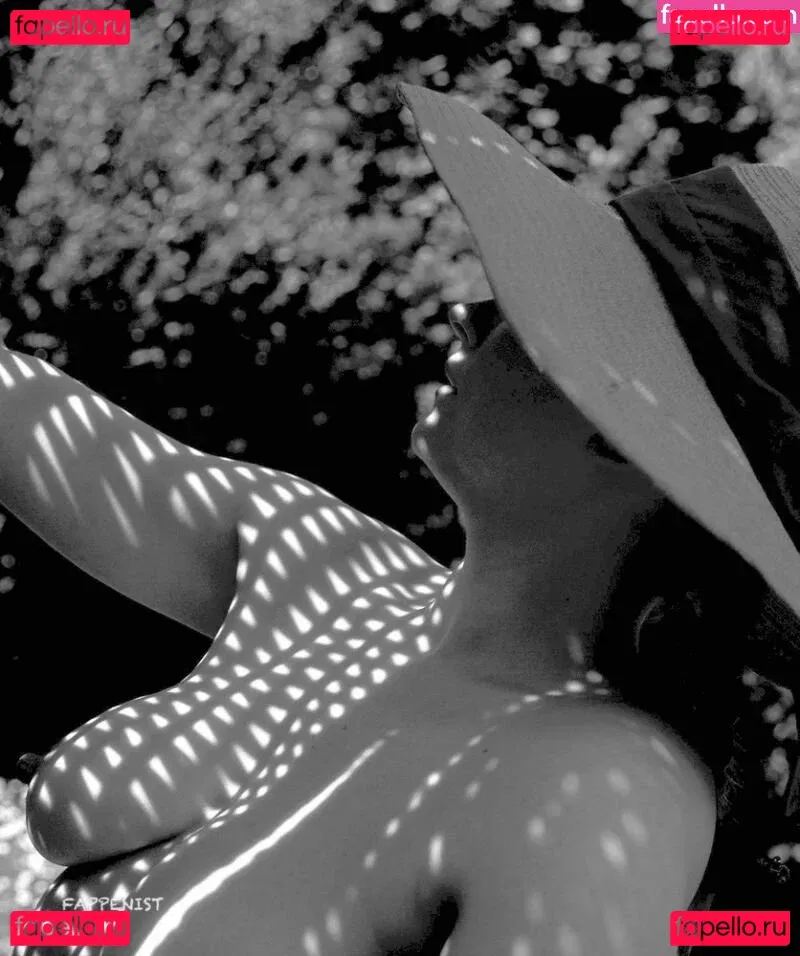 Haley Bennett Onlyfans Photo Gallery 