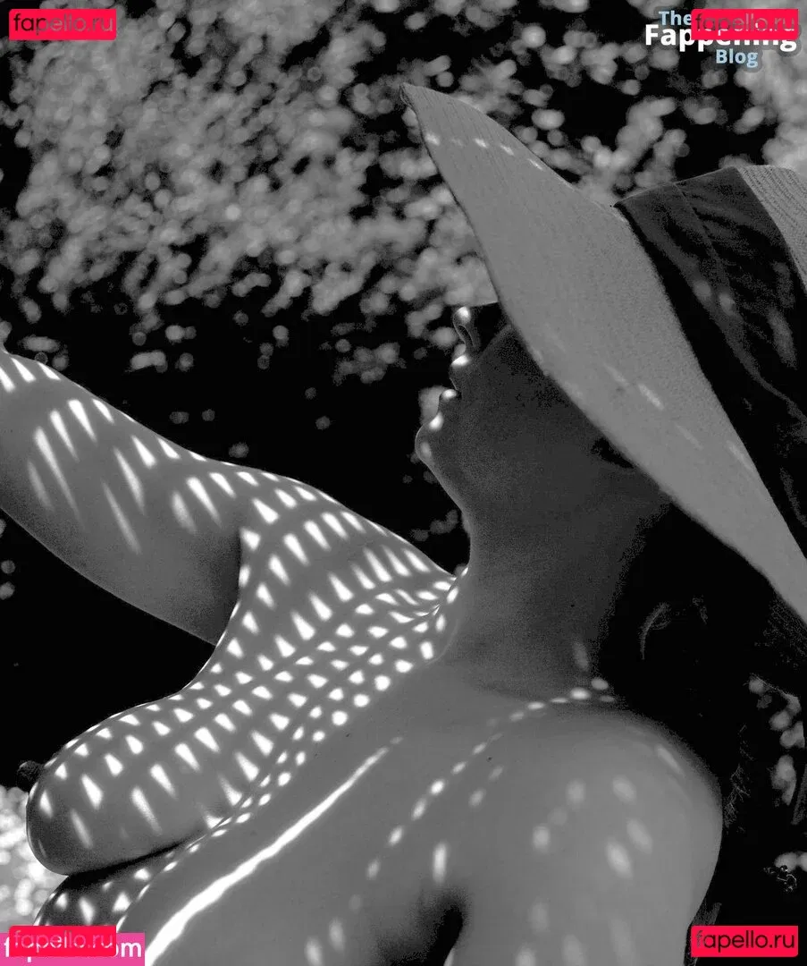 Haley Bennett Onlyfans Photo Gallery 