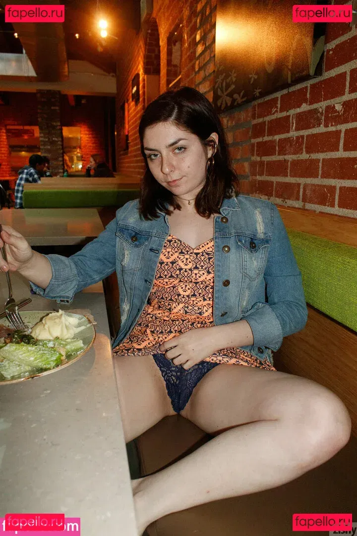 Keira Croft Onlyfans Photo Gallery 