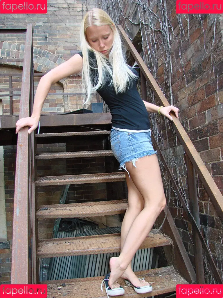 TJ Onlyfans Photo Gallery 