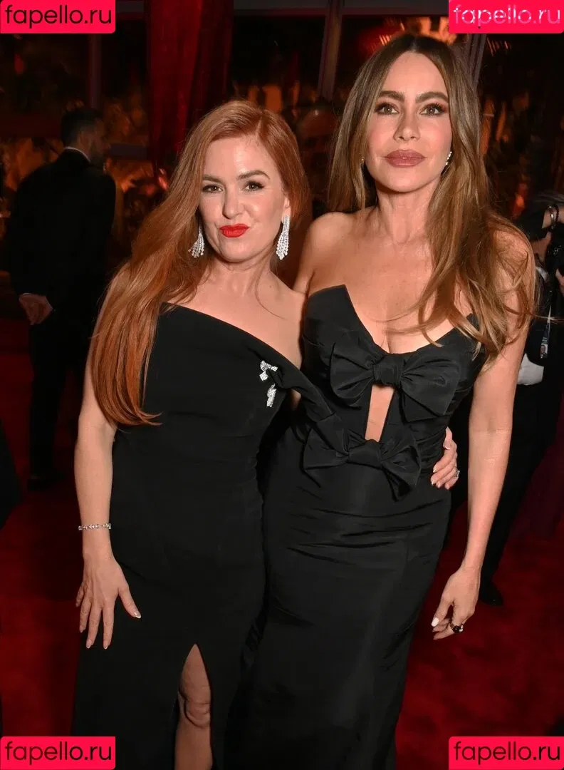 Isla Fisher Onlyfans Photo Gallery 