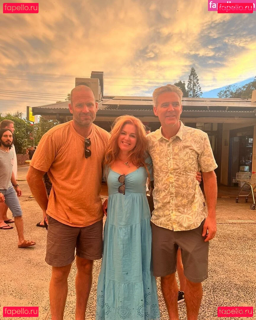 Isla Fisher Onlyfans Photo Gallery 