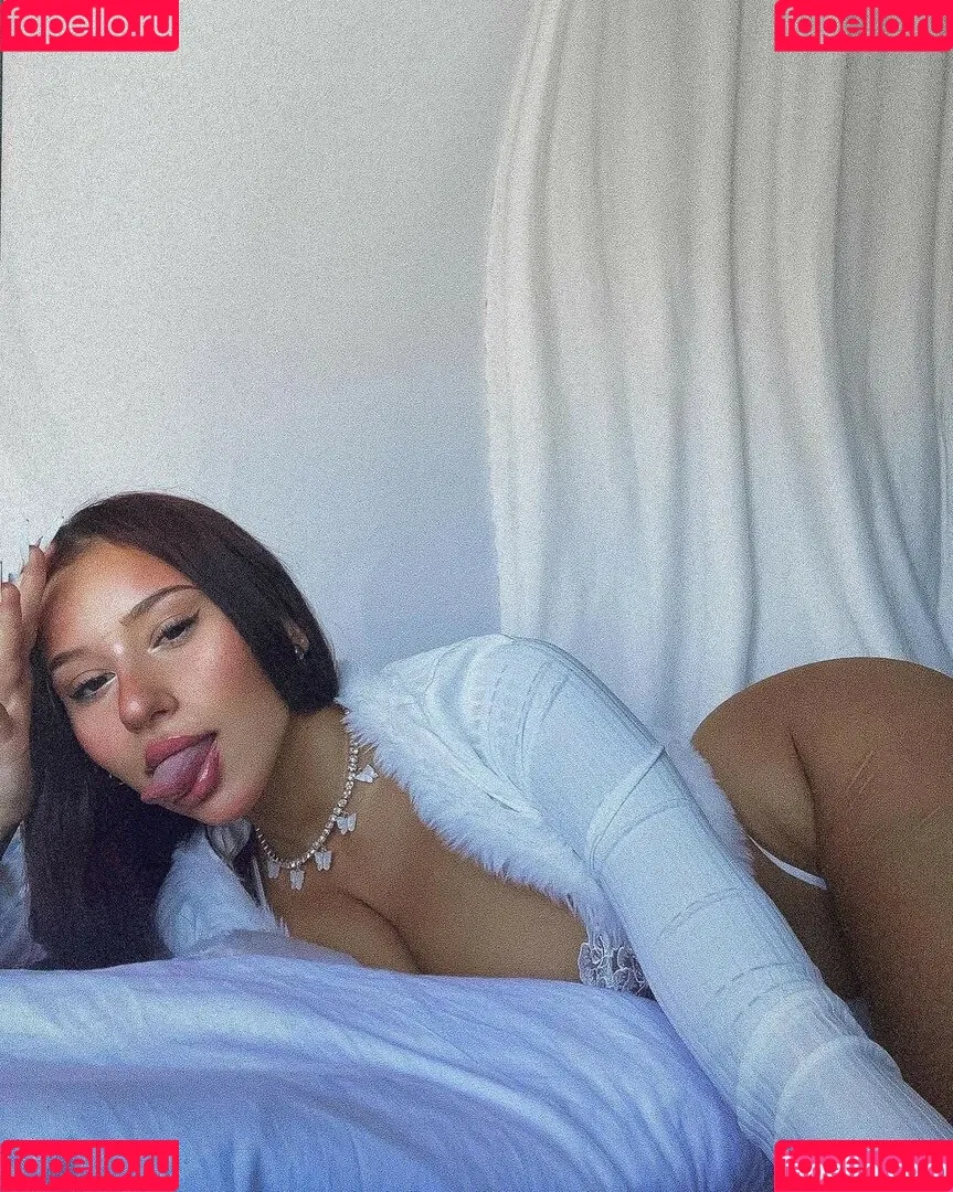 Hannahdenisee Onlyfans Photo Gallery 