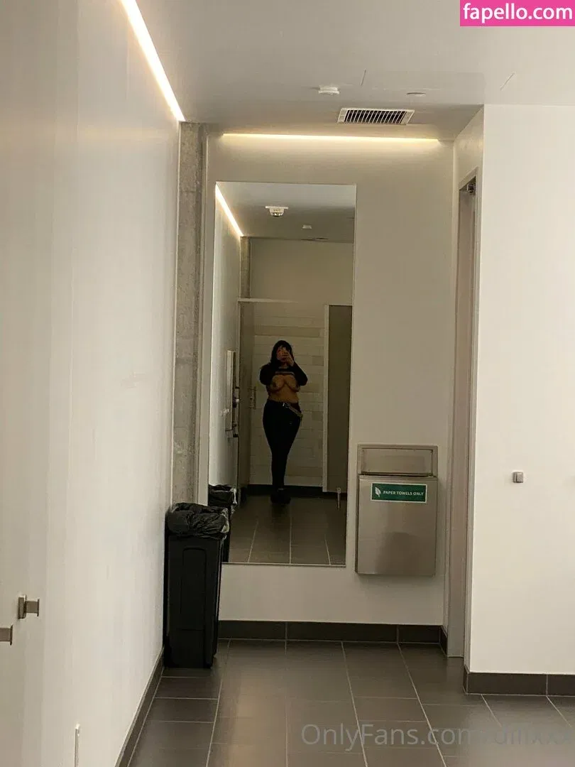 dillxxx Onlyfans Photo Gallery 