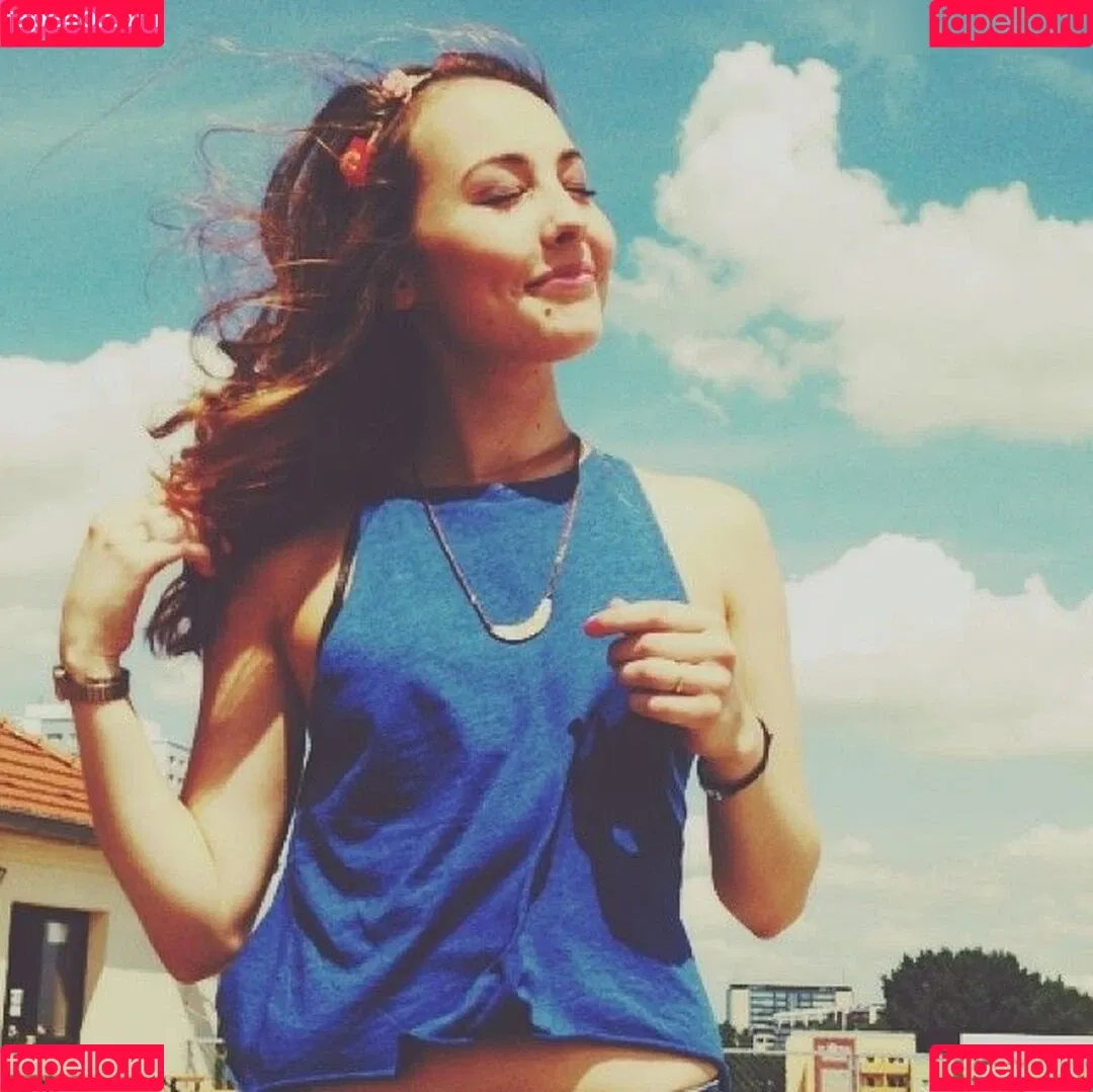 Julia Krüger Onlyfans Photo Gallery 