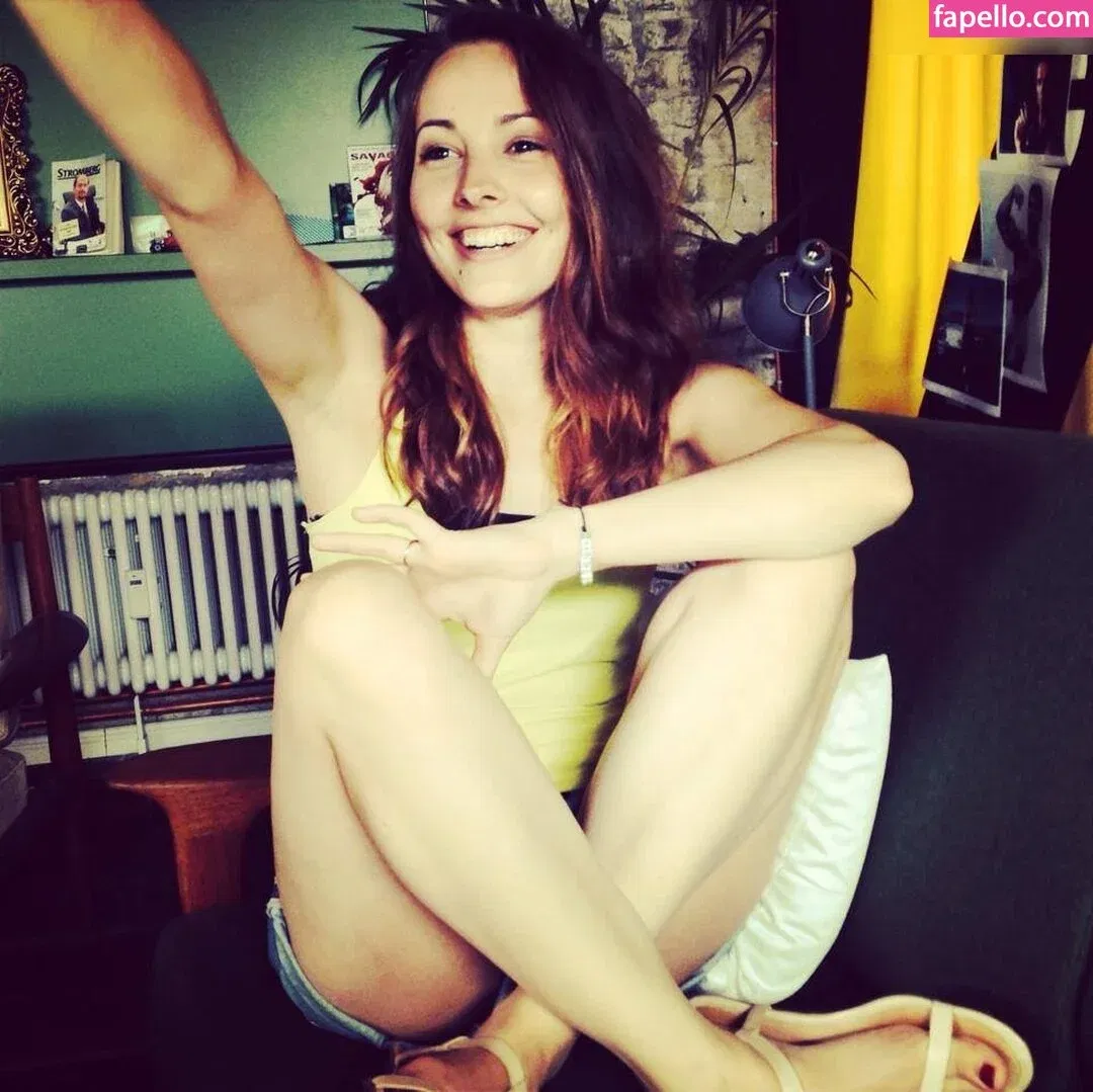 Julia Krüger Onlyfans Photo Gallery 