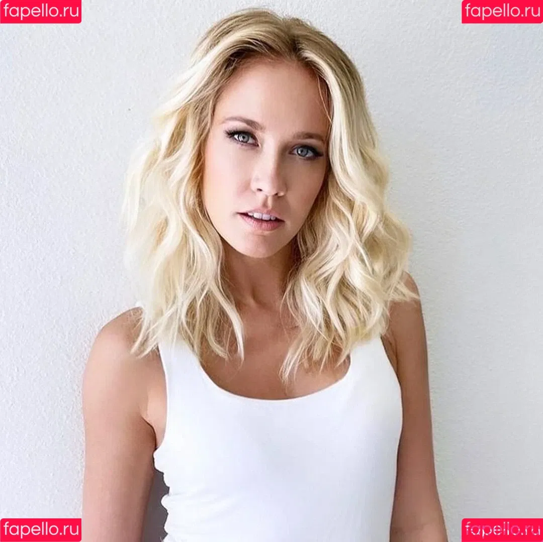 Anna Camp Onlyfans Photo Gallery 