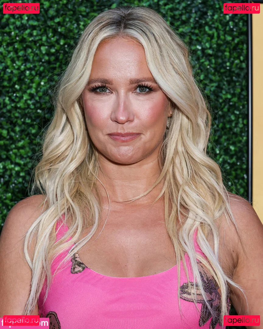 Anna Camp Onlyfans Photo Gallery 