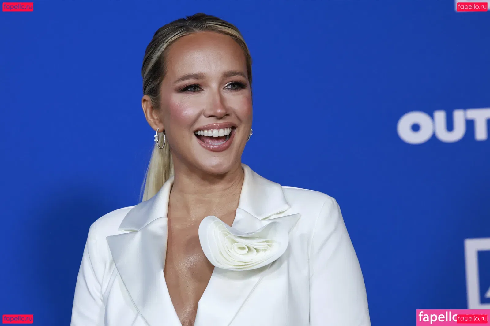 Anna Camp Onlyfans Photo Gallery 