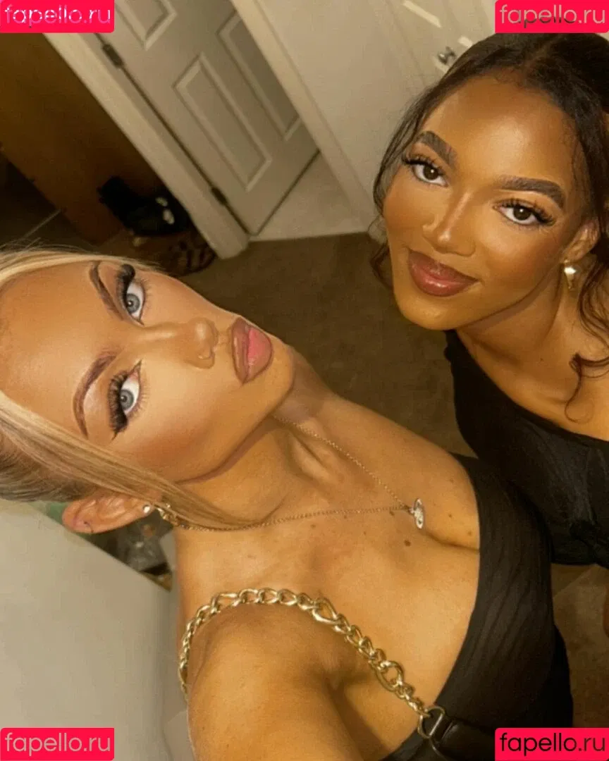 Abi Greasley Onlyfans Photo Gallery 