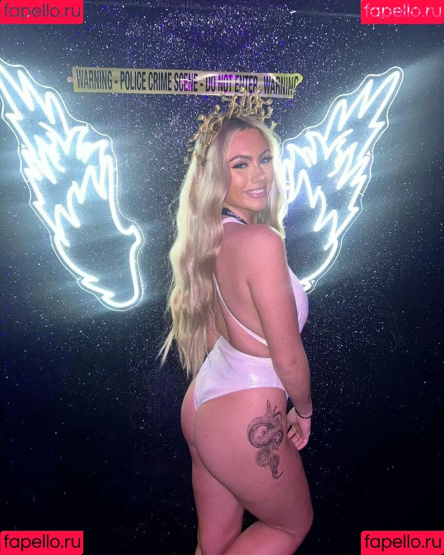 Abi Greasley Onlyfans Photo Gallery 