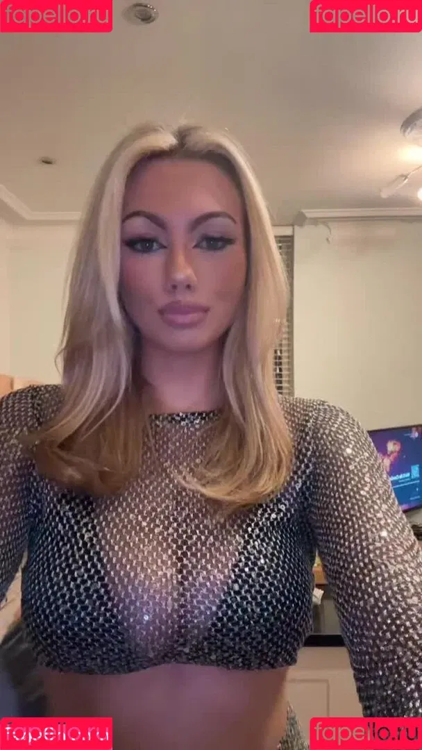 Abi Greasley Onlyfans Photo Gallery 