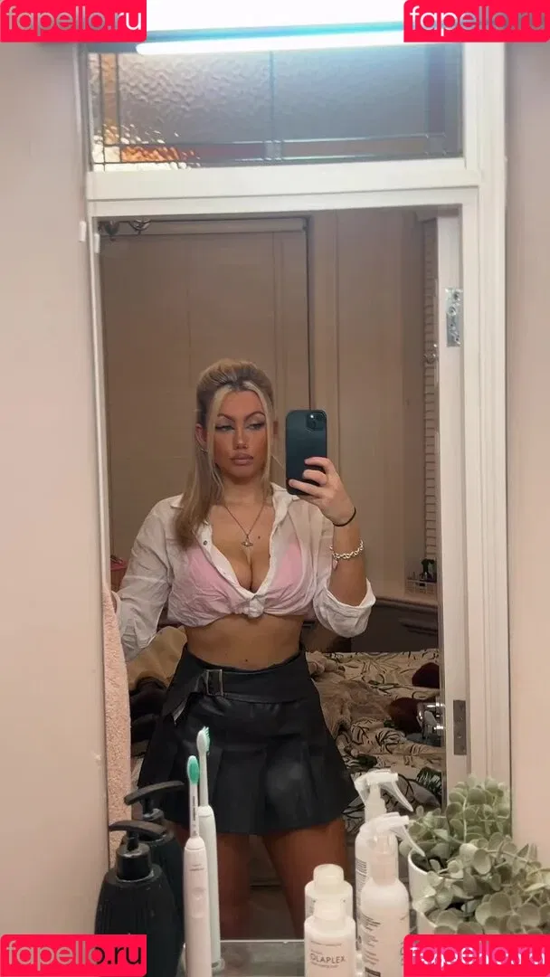 Abi Greasley Onlyfans Photo Gallery 