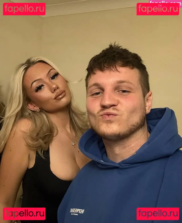 Abi Greasley Nude Onlyfans Photo 35