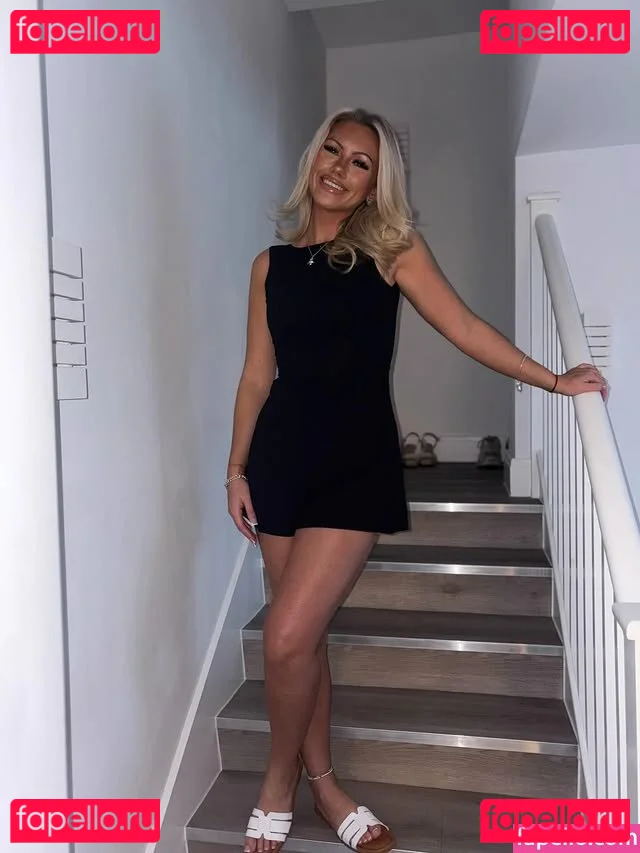 Abi Greasley Nude Onlyfans Photo 27