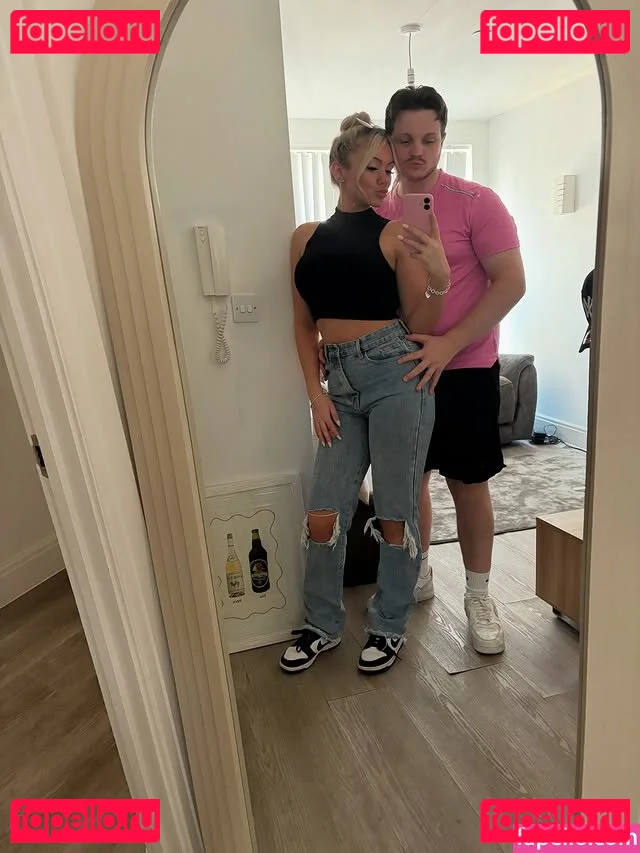 Abi Greasley Nude Onlyfans Photo 24