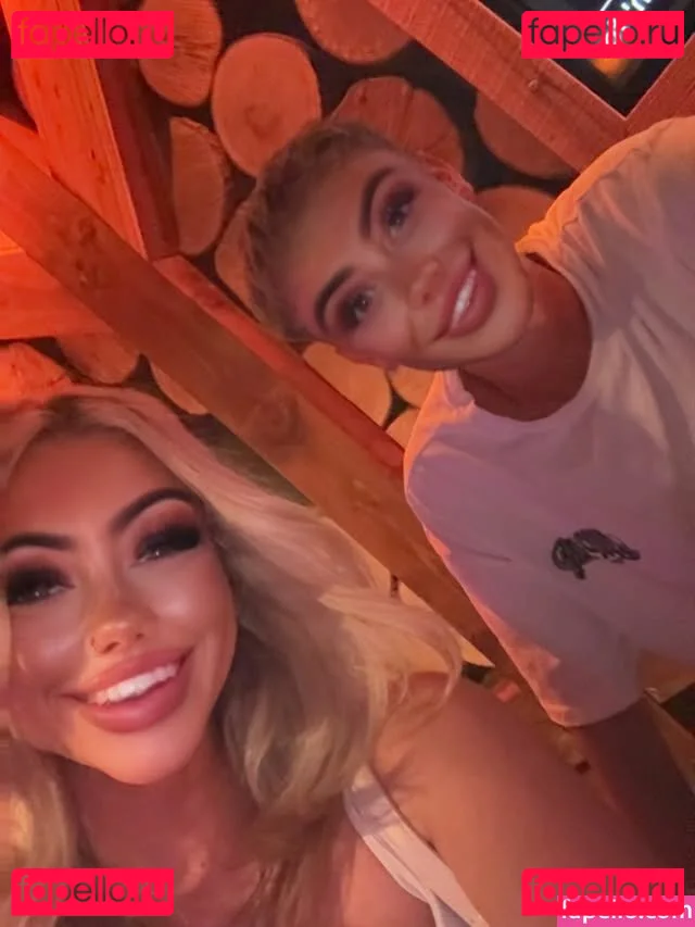 Abi Greasley Nude Onlyfans Photo 23