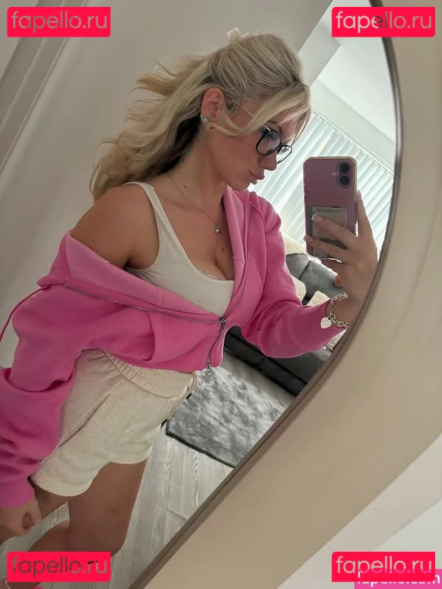 Abi Greasley Nude Onlyfans Photo 20