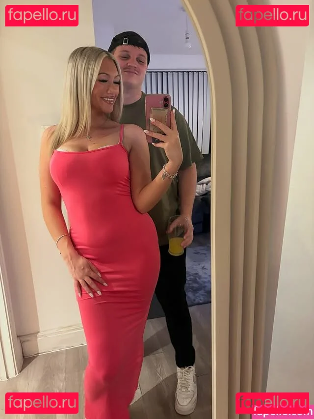 Abi Greasley Nude Onlyfans Photo 12