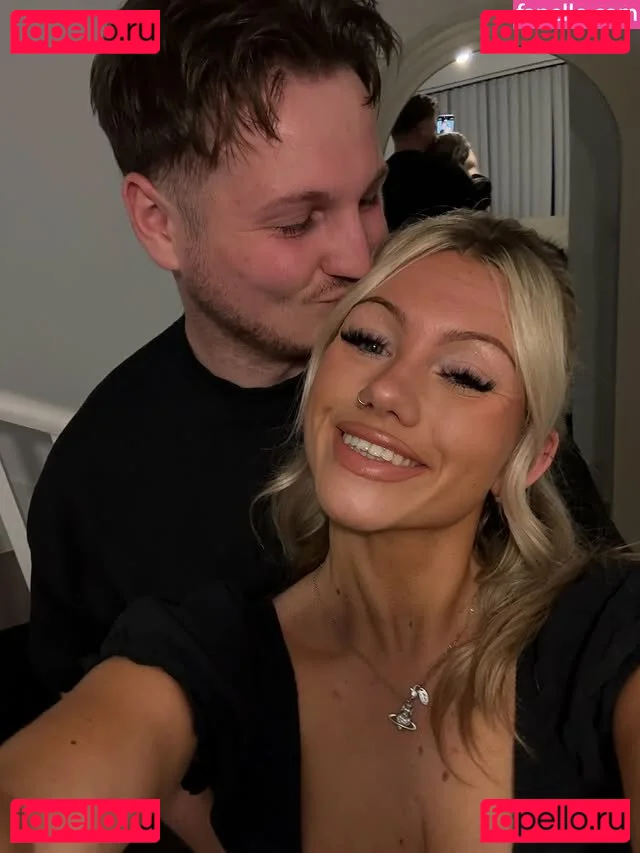 Abi Greasley Nude Onlyfans Photo 5