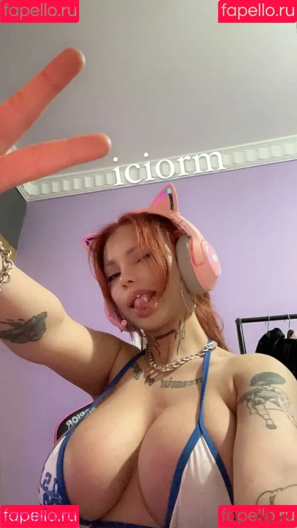 Yeahm8r Onlyfans Photo Gallery 