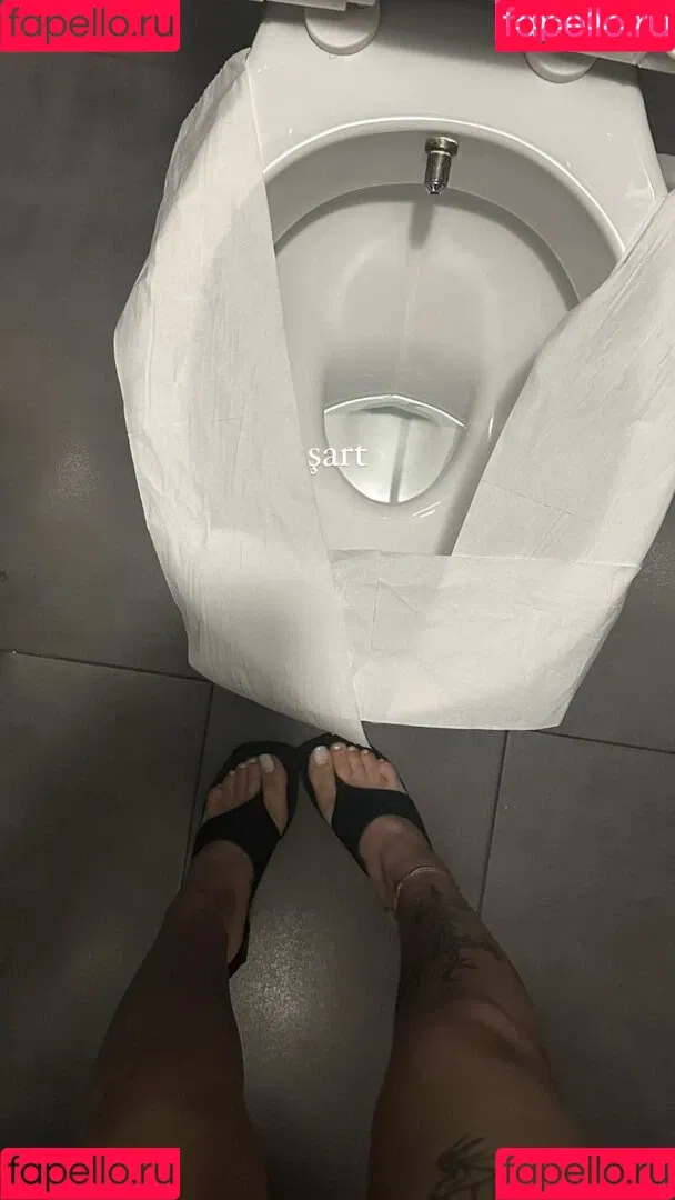 Yeahm8r Onlyfans Photo Gallery 