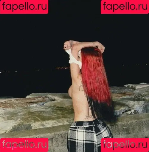 Yeahm8r Onlyfans Photo Gallery 