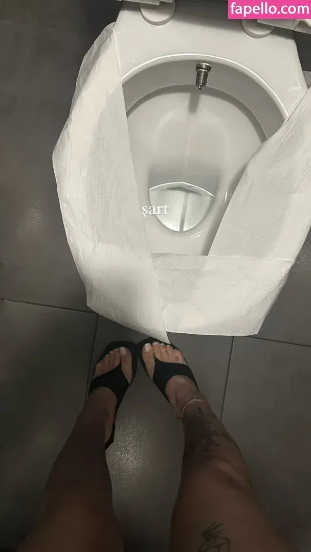 Yeahm8r Onlyfans Photo Gallery 