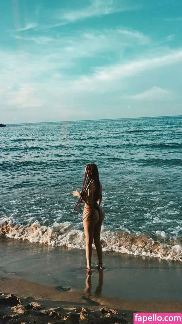 Yeahm8r Onlyfans Photo Gallery 