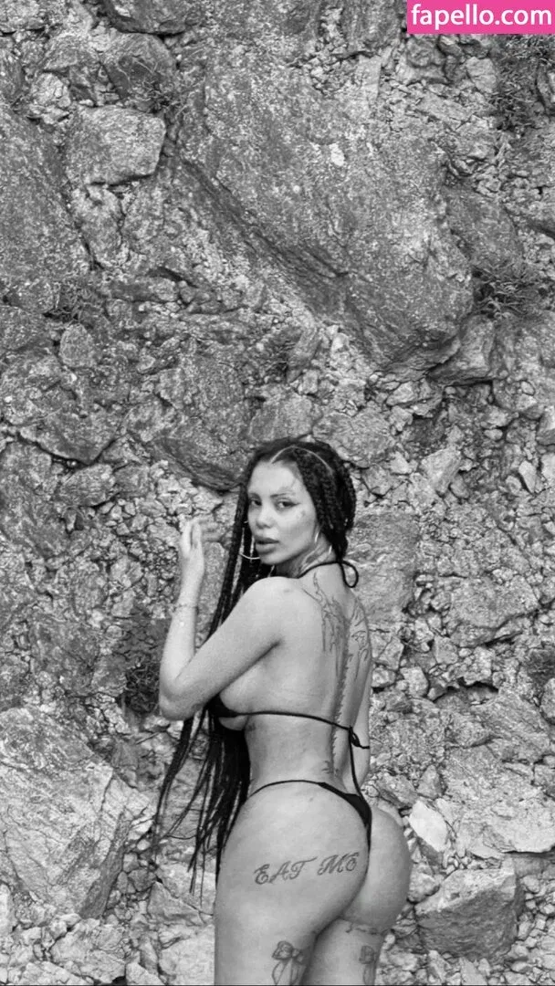 Yeahm8r Onlyfans Photo Gallery 