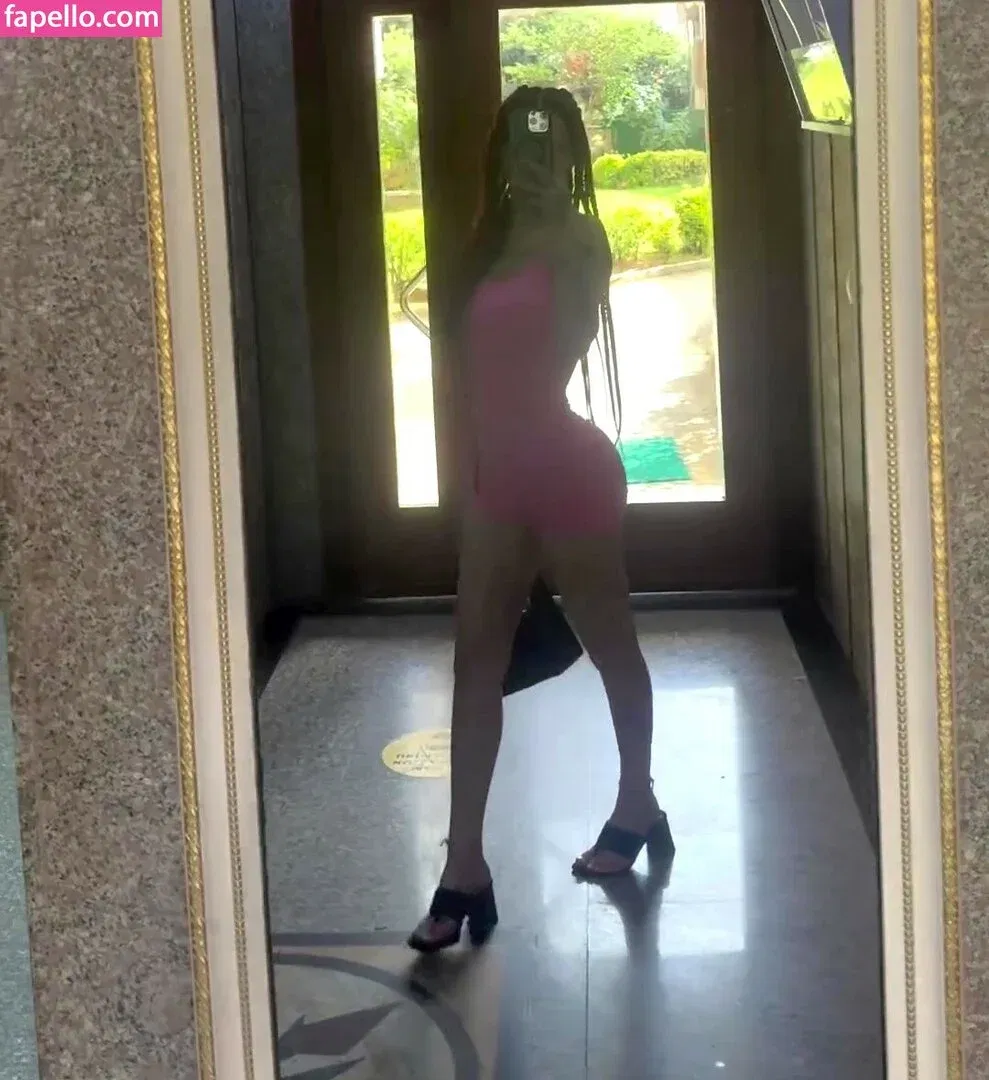 Yeahm8r Onlyfans Photo Gallery 