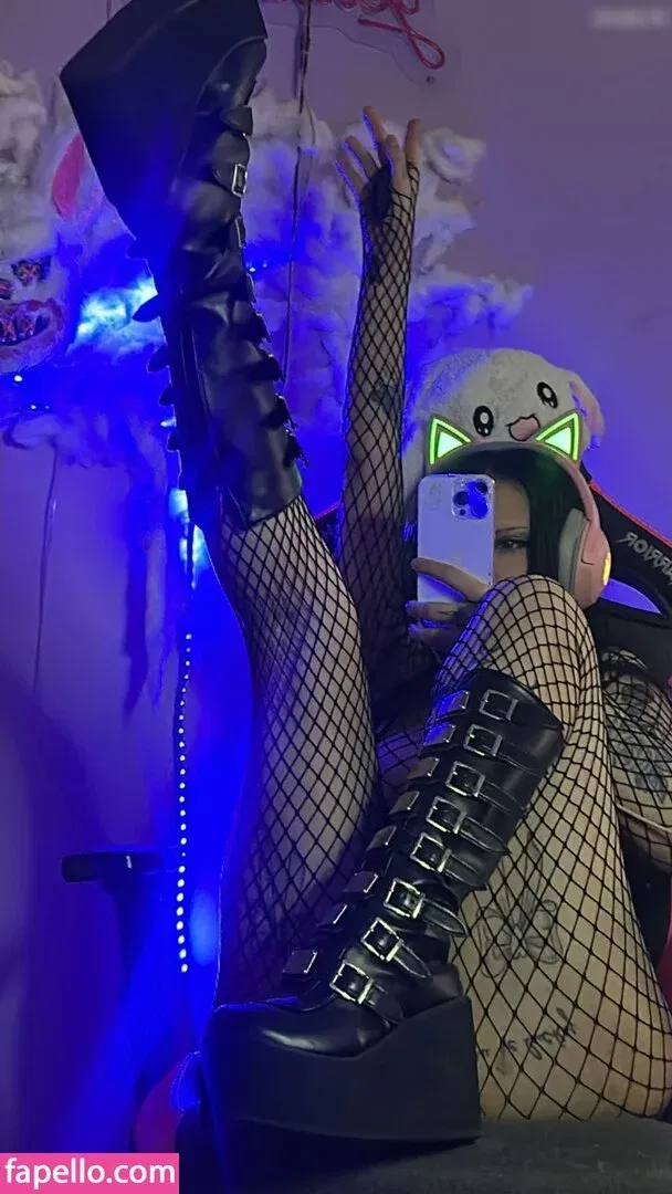 Yeahm8r Onlyfans Photo Gallery 