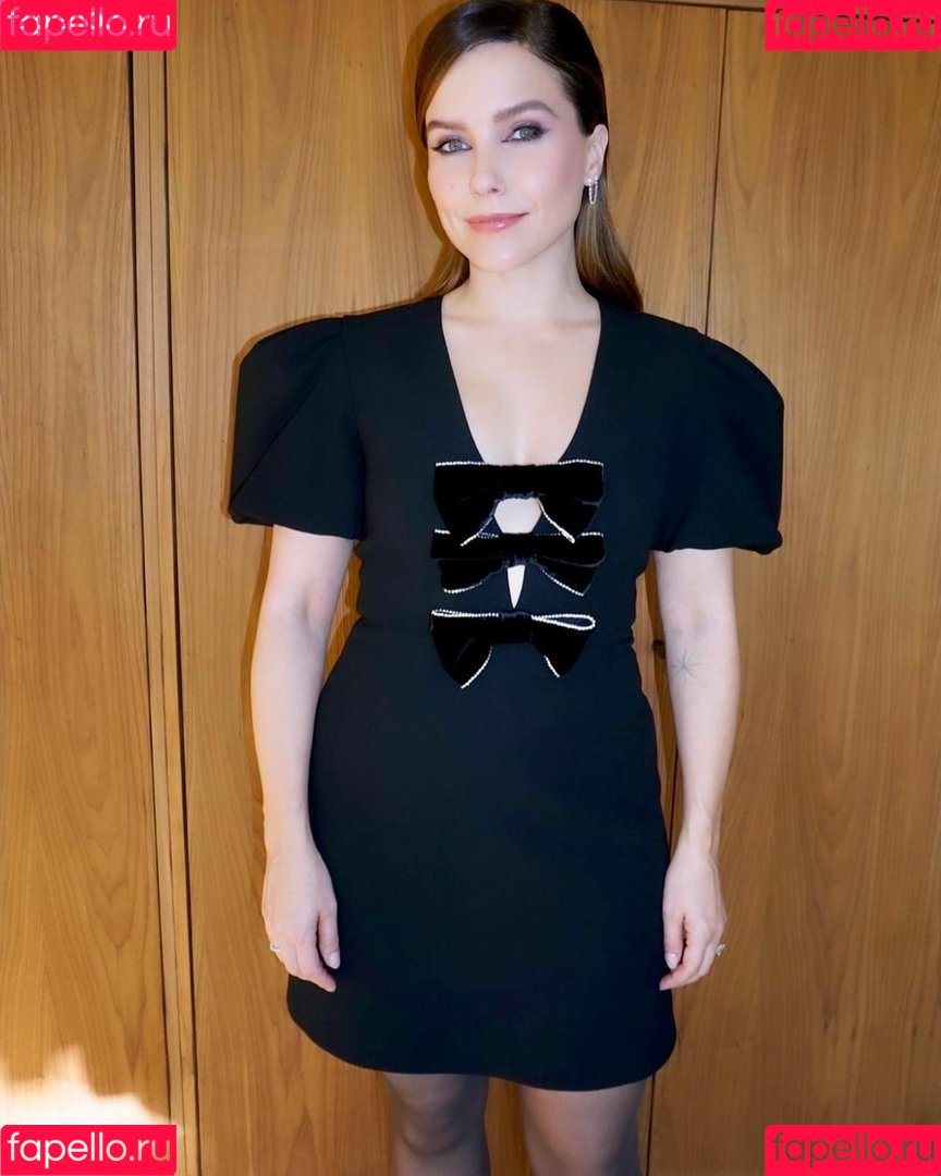 Sophia Bush Onlyfans Photo Gallery 