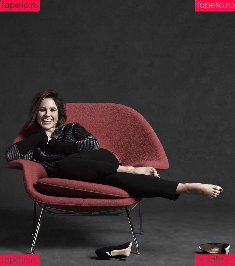 Sophia Bush Onlyfans Photo Gallery 