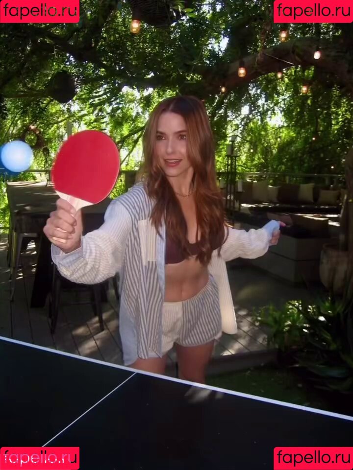 Sophia Bush Onlyfans Photo Gallery 