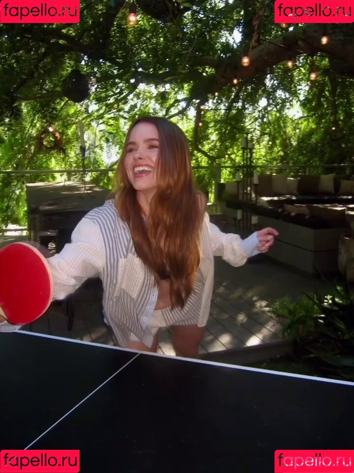 Sophia Bush Onlyfans Photo Gallery 