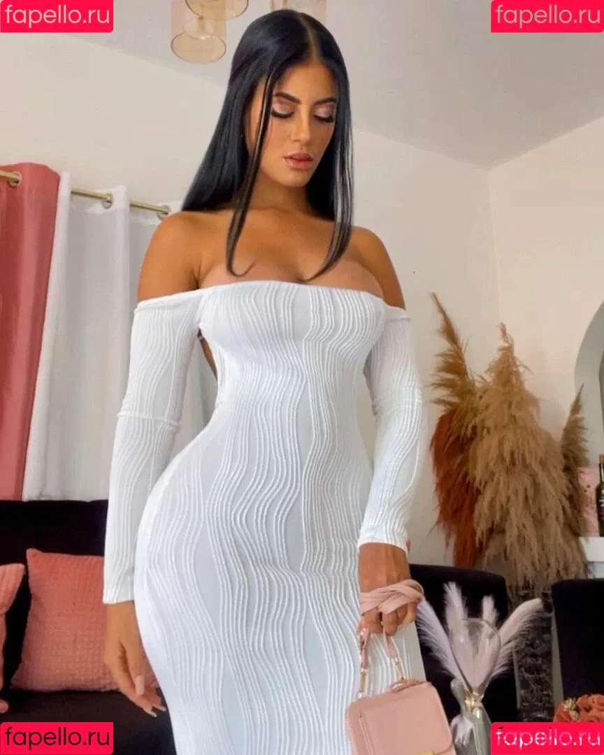 Barbylulú Onlyfans Photo Gallery 