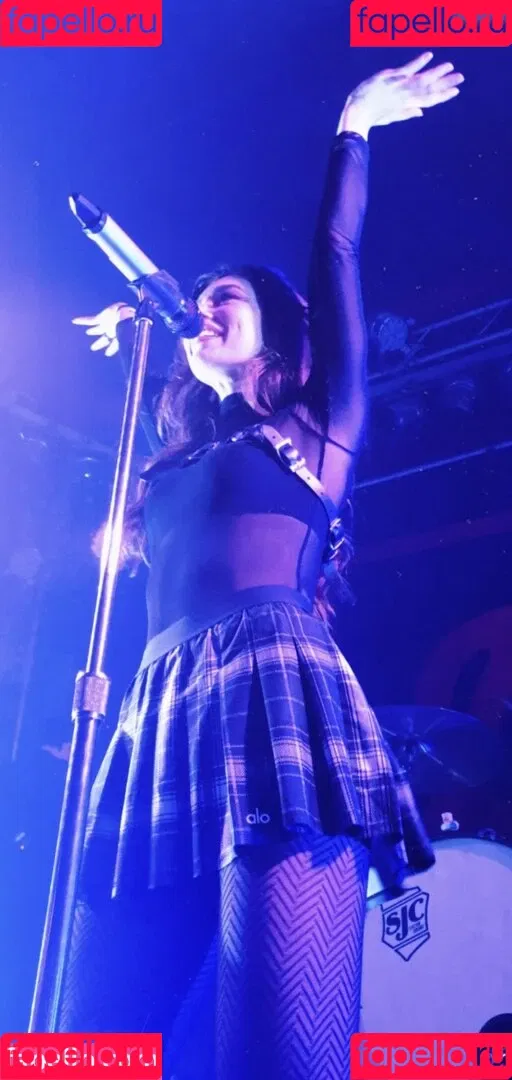 Chrissy Costansa Onlyfans Photo Gallery 