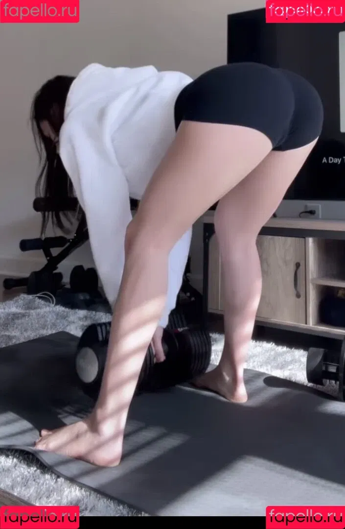 Chrissy Costansa Onlyfans Photo Gallery 